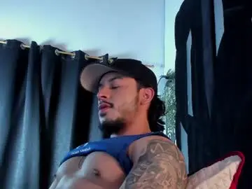 Chaturbate Live Sex Cam of justin_whitejs