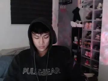 Chaturbate Free Porn Cam of princeadrianx