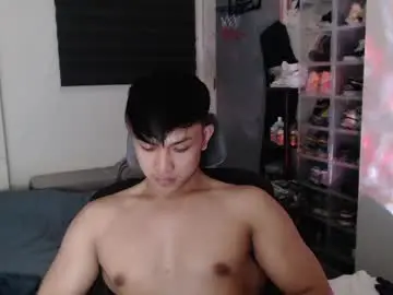 Chaturbate Live Sex Cam of princeadrianx