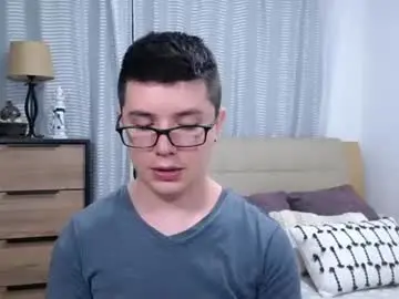 Chaturbate Free Live Porn of kevinhunts