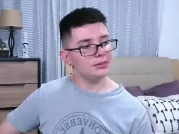Chaturbate Live Porn of kevinhunts
