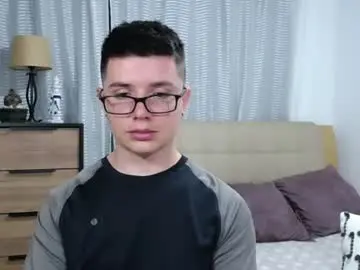 Chaturbate Adult Video Chat of kevinhunts