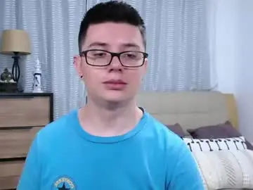 Chaturbate Free Live Porn of kevinhunts