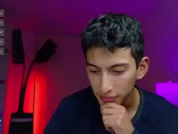 Chaturbate Free Porn Cam of ethan_skiny_