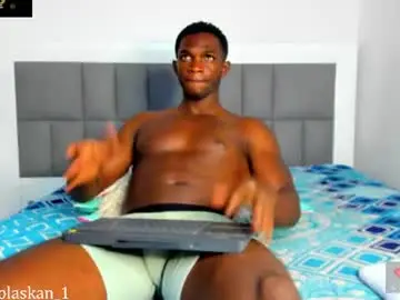Chaturbate Sex Cam of nicolaskan