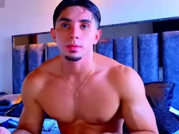 Chaturbate Best live sex cam show of santin_seans