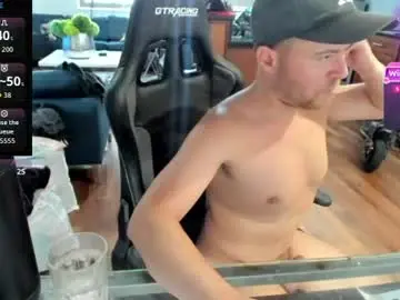 Chaturbate Best live sex cam show of aaron_skye