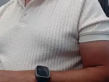 Chaturbate Live Sex Cam of wisanonymousman