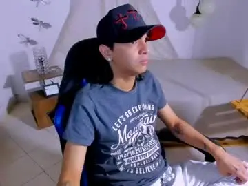 Chaturbate Live Sex Cam of brand_hades