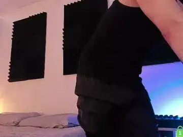 Chaturbate Nude Webcam of _elon_coxx_