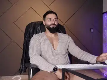Chaturbate Watch Live Sex Cams of glennmasters