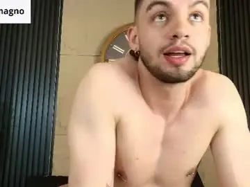Chaturbate Adult Webcam of michael_magno