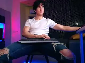 Chaturbate Live Sex of christianlevine_