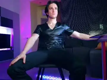 Chaturbate Live Sex of christianlevine_