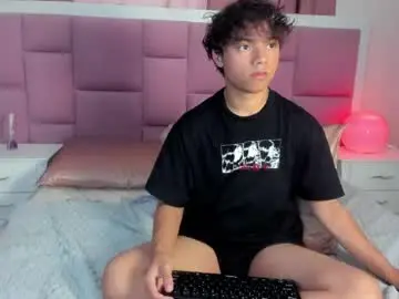 Chaturbate Live Porn of honeymoon_sariel
