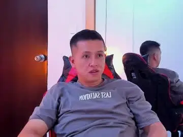 Chaturbate Live Sex of aresrossi_