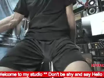 Chaturbate Best Webcam of kiveuxmakeu