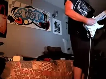 Chaturbate Live Porn of mjmckenz55