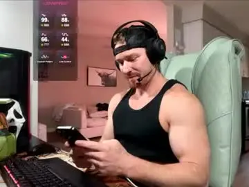 Chaturbate Live Porn of bigmcr1