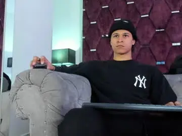 Chaturbate Best live sex cam show of tonybenedetti