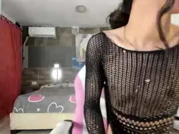 Chaturbate Live Sex Cam of angel_hasss