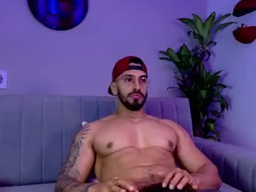 Chaturbate Sex Chat of tony_muscle1