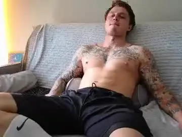 Chaturbate Live Sex Cam of mike___magic