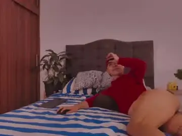 Chaturbate Free Porn Cam of 2gays_1straight