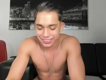 Chaturbate Live Porn of rocco_gym