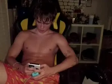 Chaturbate Live Porn of gavatr0n