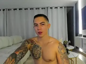 Chaturbate Sex Cam of maxdei