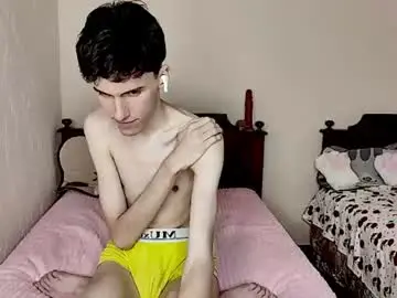 Chaturbate Sex Cam of goodboyluca