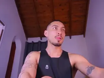 Chaturbate Nude Webcam of hottestdavidx