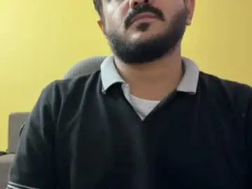 Chaturbate Nude Webcam of bighandsomesatisfy