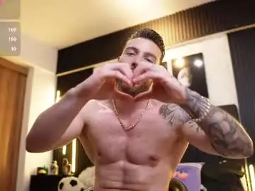 Chaturbate Live Sex Cam of davidd_blake