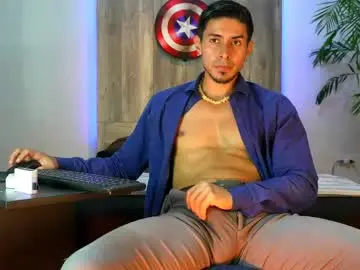Chaturbate Sex Cam of andrew_elliot