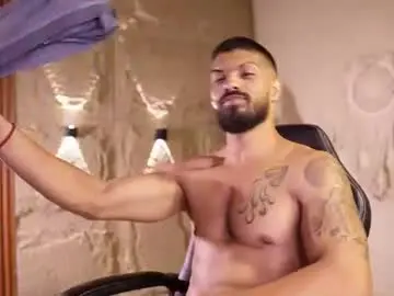 Chaturbate Best live sex cam show of dann_saenz