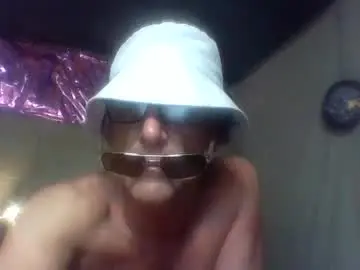Chaturbate Best live sex cam show of hung1forfun69