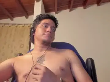 Chaturbate Live Sex Cam of masterjuanc