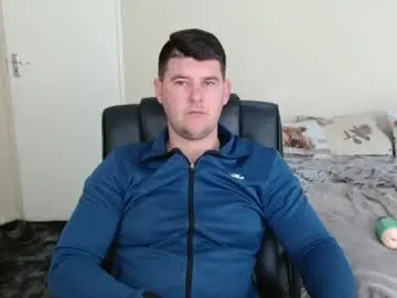 Chaturbate Live Sex Cam of brendansexyboy098754