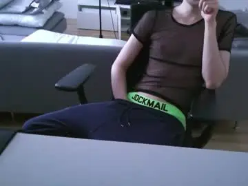 Chaturbate Live Sex Cam of felixsagg