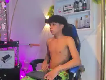 Chaturbate Watch Live Sex Cams of _taylor_black