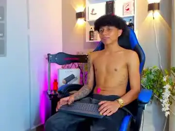 Chaturbate Watch Live Sex Cams of _taylor_black