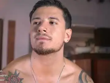 Chaturbate Live Porn of chris_morton