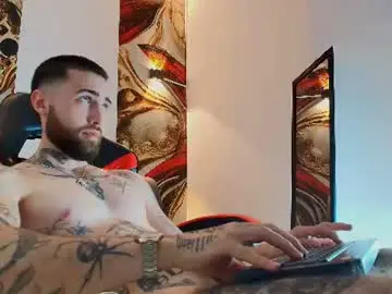 Chaturbate Adult Video Chat of luke_davis01