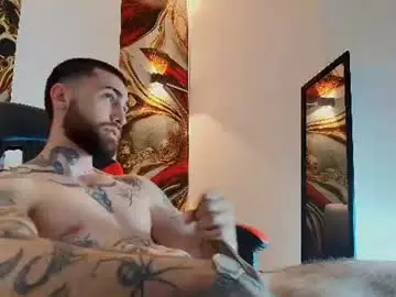 Chaturbate Live Sex Cam of luke_davis01