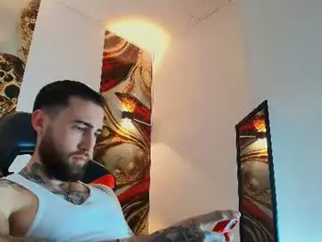 Chaturbate Live Porn of luke_davis01