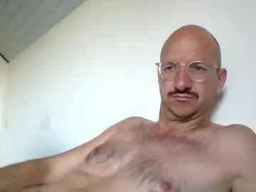 Chaturbate Live Sex Cam of martinadam18
