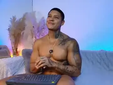 Chaturbate Live Sex Cam of diagostone