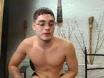 Chaturbate Best live sex cam show of thiagofox1